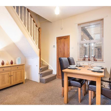 Beautiful 2 Bed With Free Parking - Pass The Keys Apartment ยอร์ค ภายนอก รูปภาพ