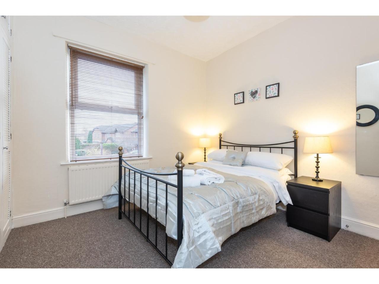 Beautiful 2 Bed With Free Parking - Pass The Keys Apartment ยอร์ค ภายนอก รูปภาพ