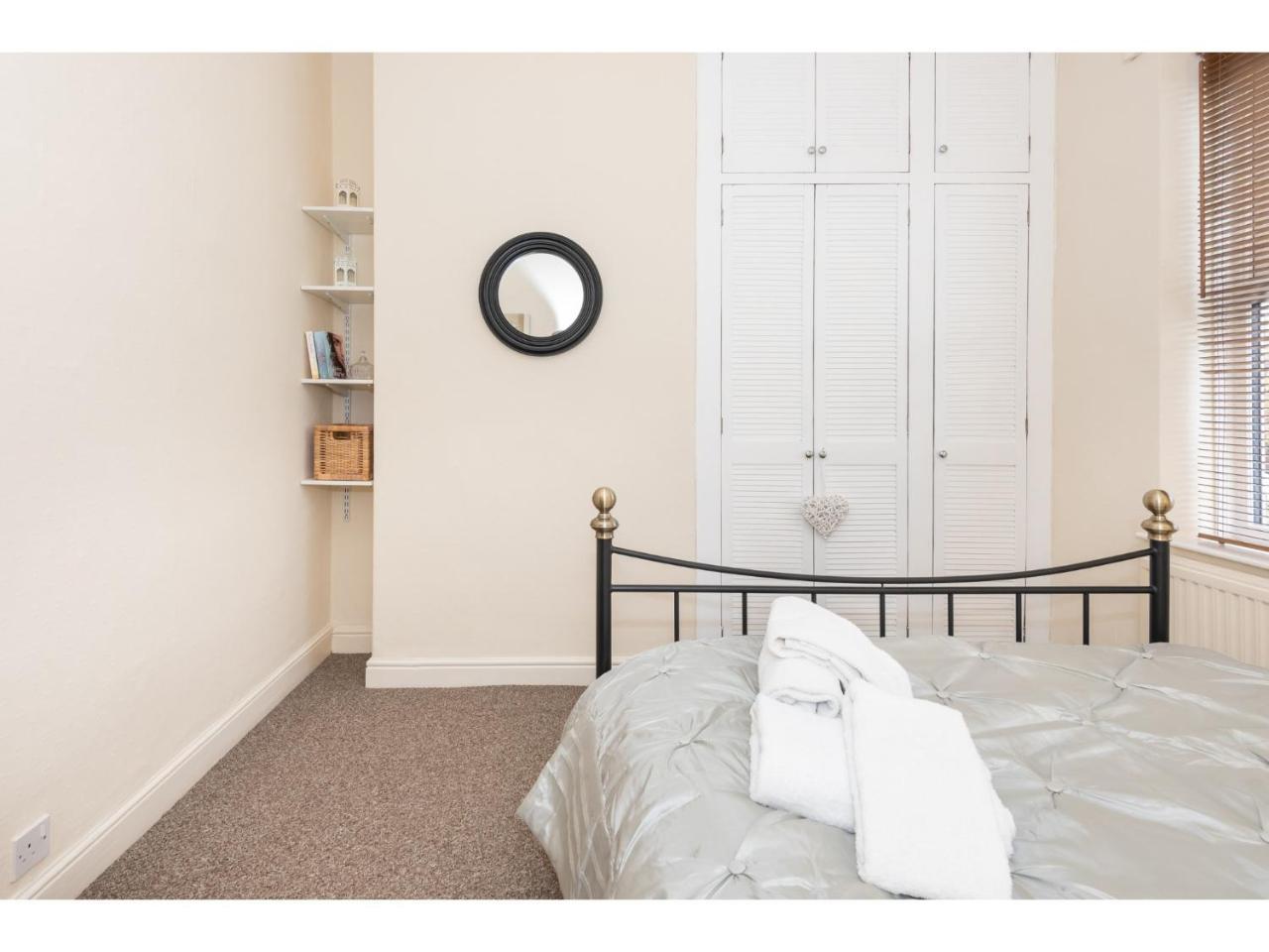 Beautiful 2 Bed With Free Parking - Pass The Keys Apartment ยอร์ค ภายนอก รูปภาพ